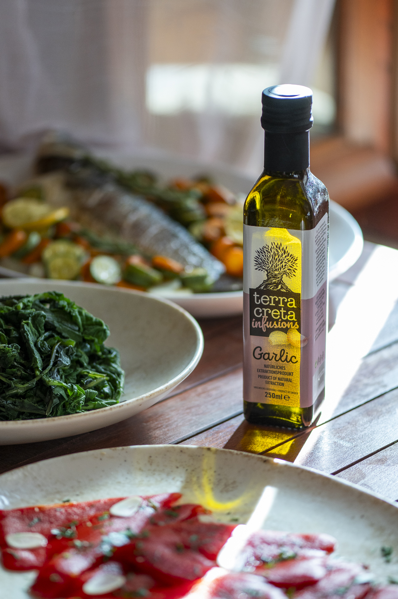 Terra Creta - infusions "garlic" - Natives Olivenöl extra mit Knoblauch 250 ml